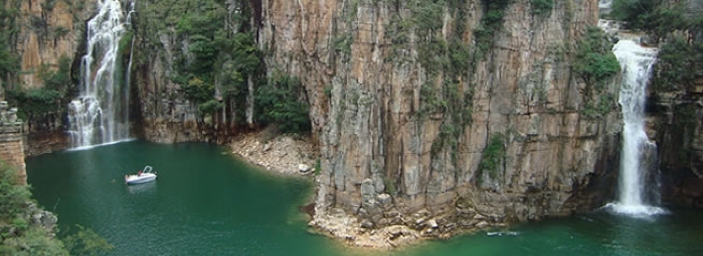 Escarpas do Lago Capitólio/MG CS Trip Escarpas do Lago Capitólio/MG CS Trip